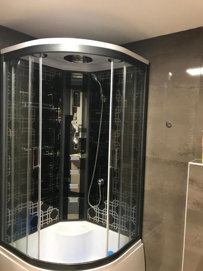 Apartman B3 U Vili Suri コパオニク エクステリア 写真
